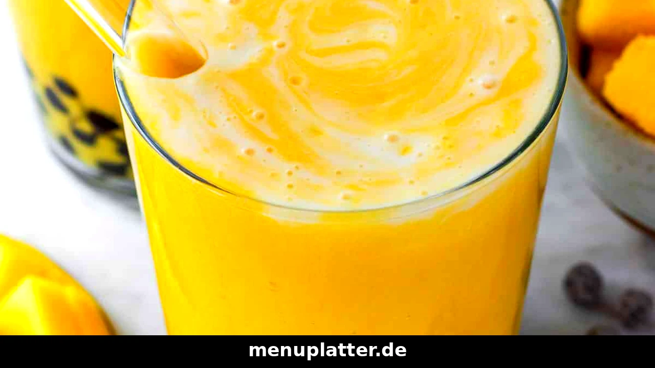 bubble tea prices Germany with a bright mango boba drink, fresh mango pieces and tapioca pearls in a glass