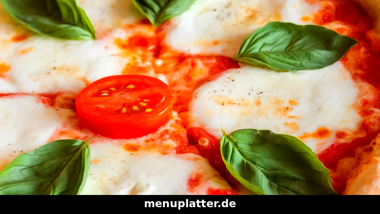 Domino's Preise Bremen mit einer Pizza Margherita mit Mozzarella, Tomatenscheibe und Basilikum in Nahaufnahme