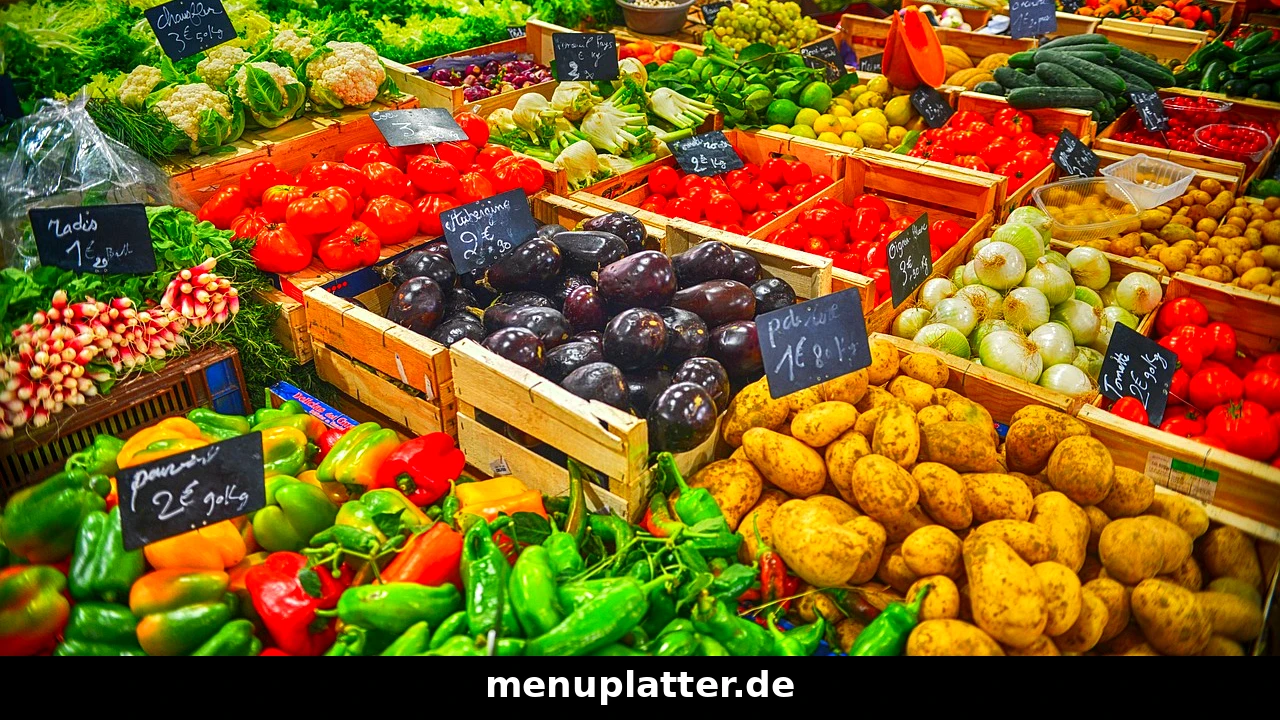 Günstig essen Freiburg mit frischem Gemüse an einem Marktstand