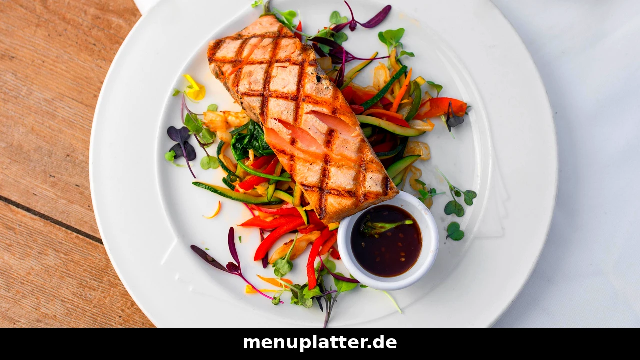 Nordsee Preise Köln mit einem gegrillten Lachs mit Gemüse in einem Fischrestaurant